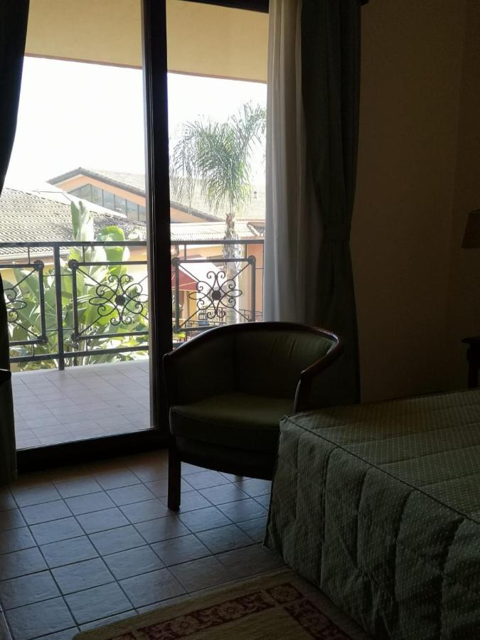 Hotel Villa Peretti Gela Exterior photo
